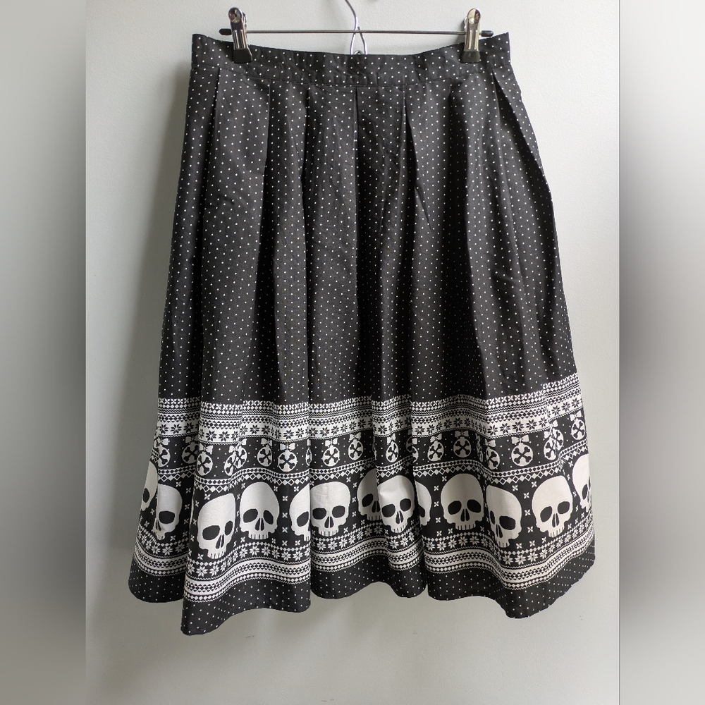 EUC...Goth-like Hell Bunny Black and White Polka Dot Skull Midi Skirt - Picture 5 of 7